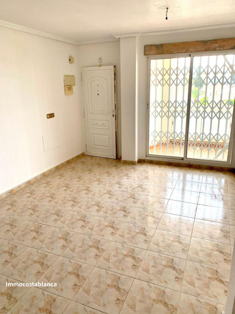 Квартира в Деэса де Кампоамор, 78 000 €, фото 10, объявление 9099928