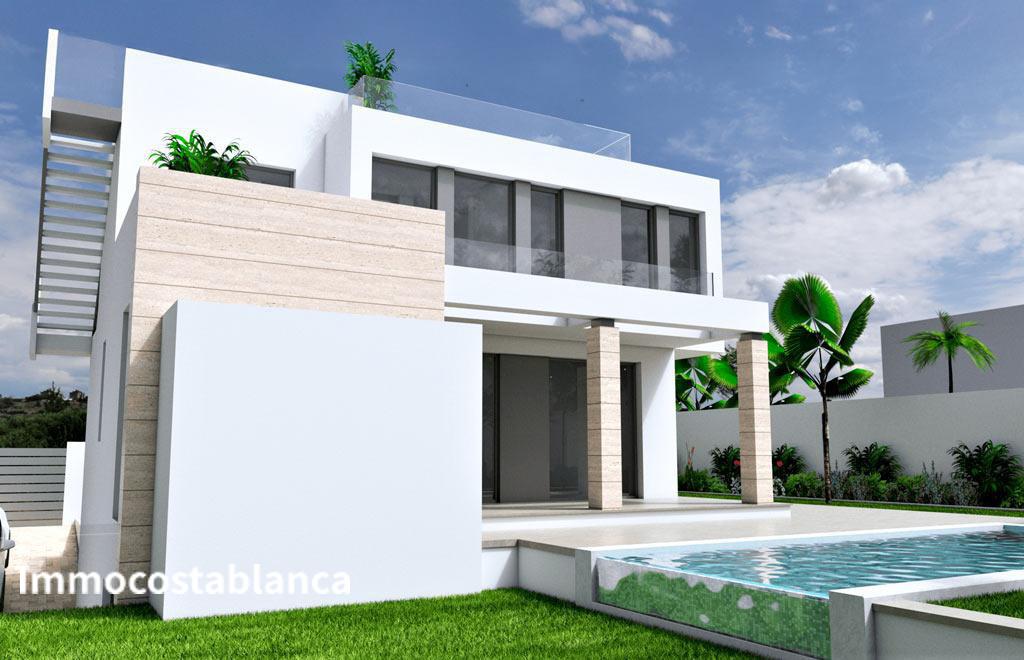 Вилла в Торревьехе, 185 м², 780 000 €, фото 3, объявление 77773936