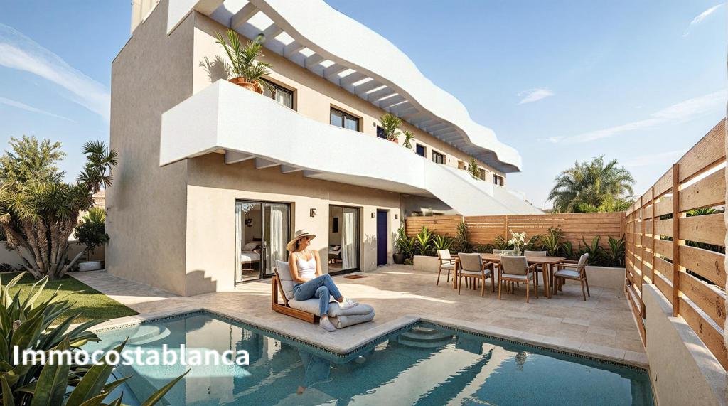 Коттедж в Пилар-де-ла-Орададе, 101 м², 370 000 €, фото 1, объявление 26410016