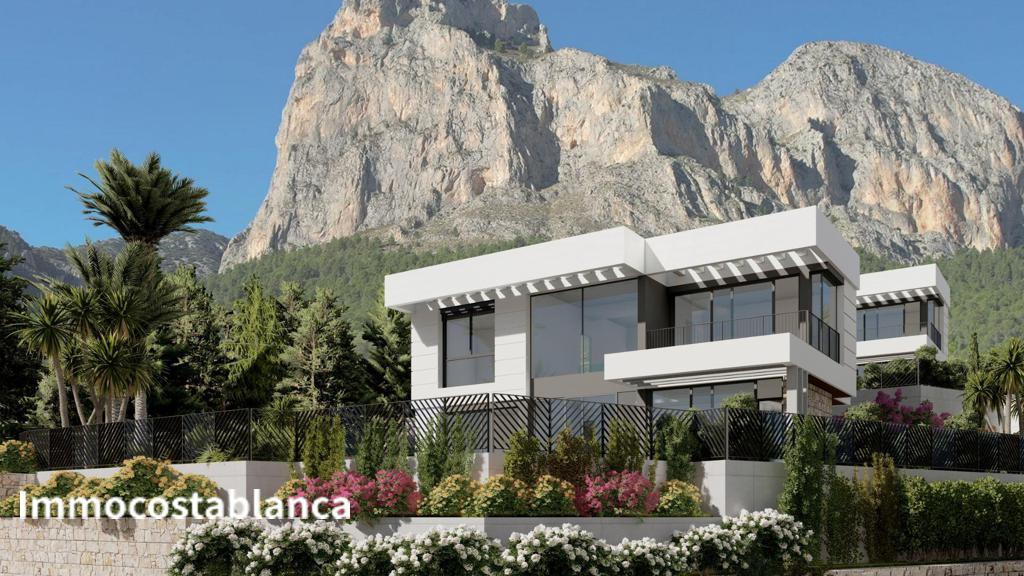 Вилла в Полопе, 157 м², 605 000 €, фото 2, объявление 49727536