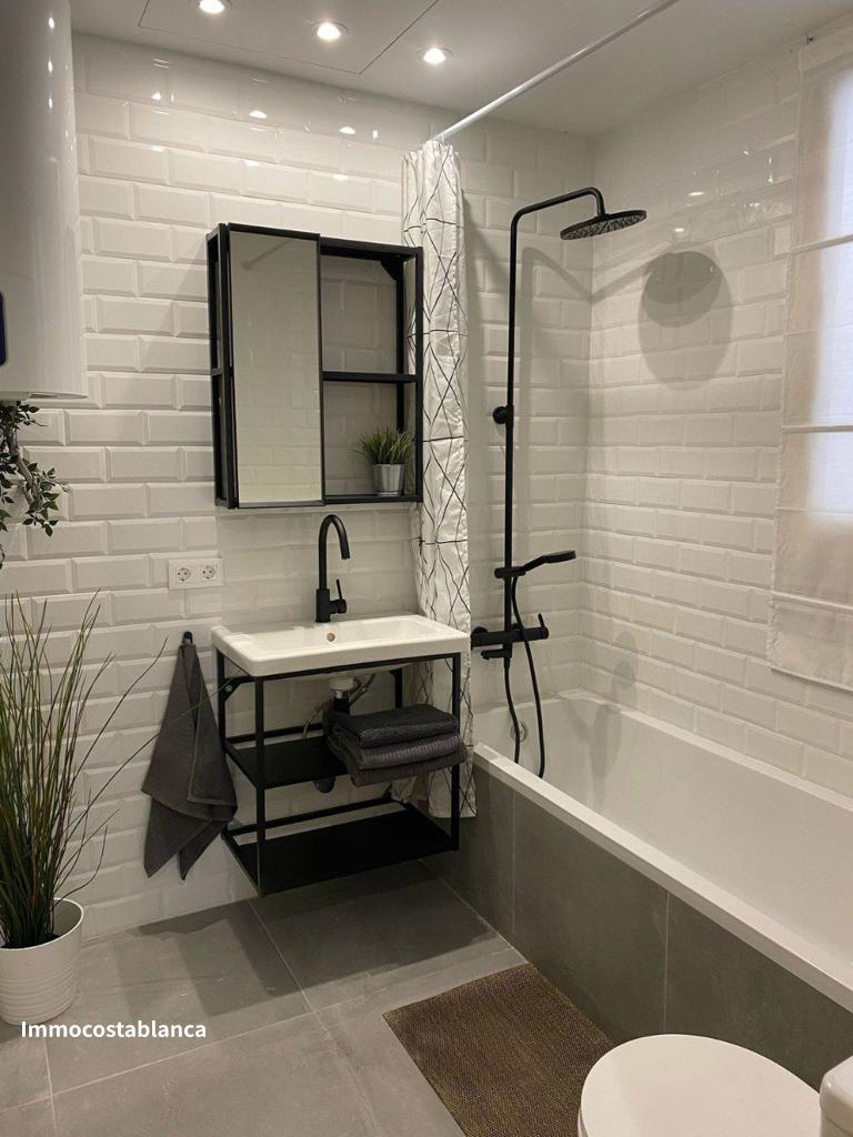 Квартира в Аликанте, 95 м², 250 000 €, фото 9, объявление 32497216