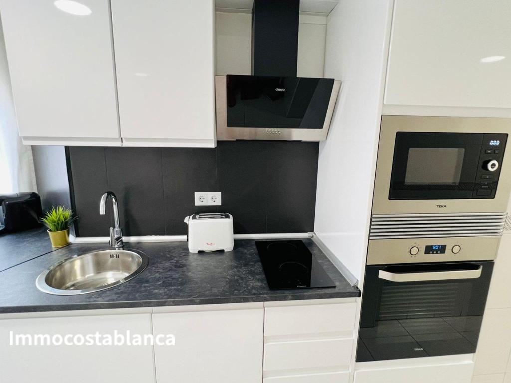 Квартира в Бенидорме, 92 м², 220 000 €, фото 5, объявление 51145216