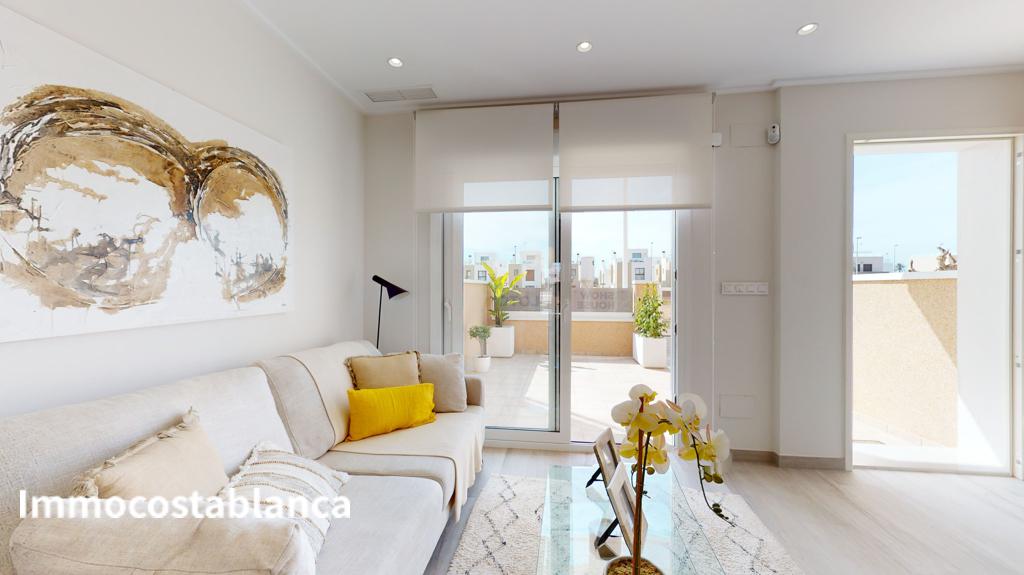 Квартира в Пилар-де-ла-Орададе, 81 м², 300 000 €, фото 7, объявление 42927536