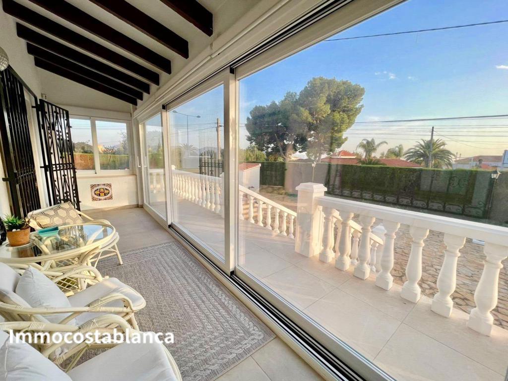 Вилла в Бенидорме, 120 м², 445 000 €, фото 1, объявление 13959536