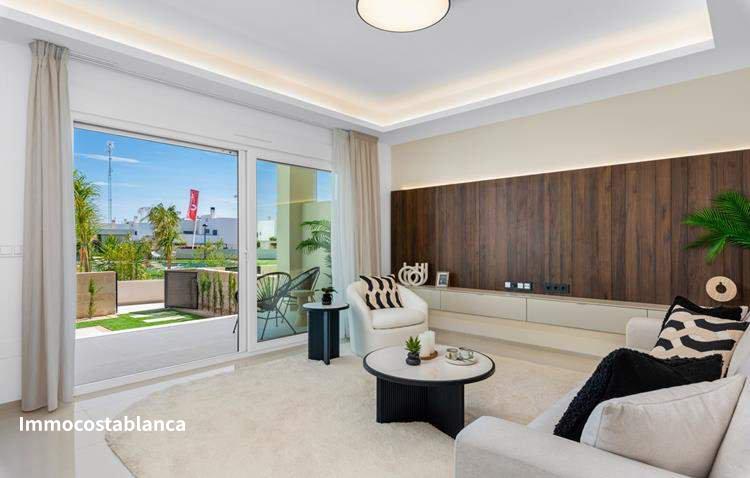 Квартира в Рохалесе, 87 м², 299 000 €, фото 1, объявление 39496416