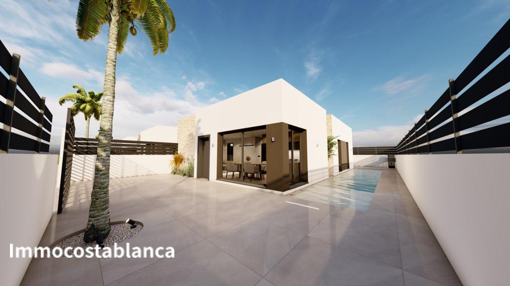 Вилла в Сьюдад-Кесада, 103 м², 400 000 €, фото 1, объявление 76761216