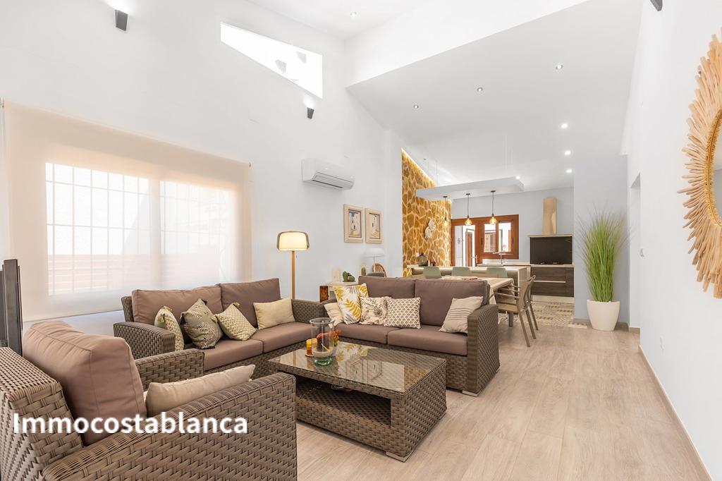 Вилла в Ориуэла Коста, 168 м², 750 000 €, фото 5, объявление 22215536