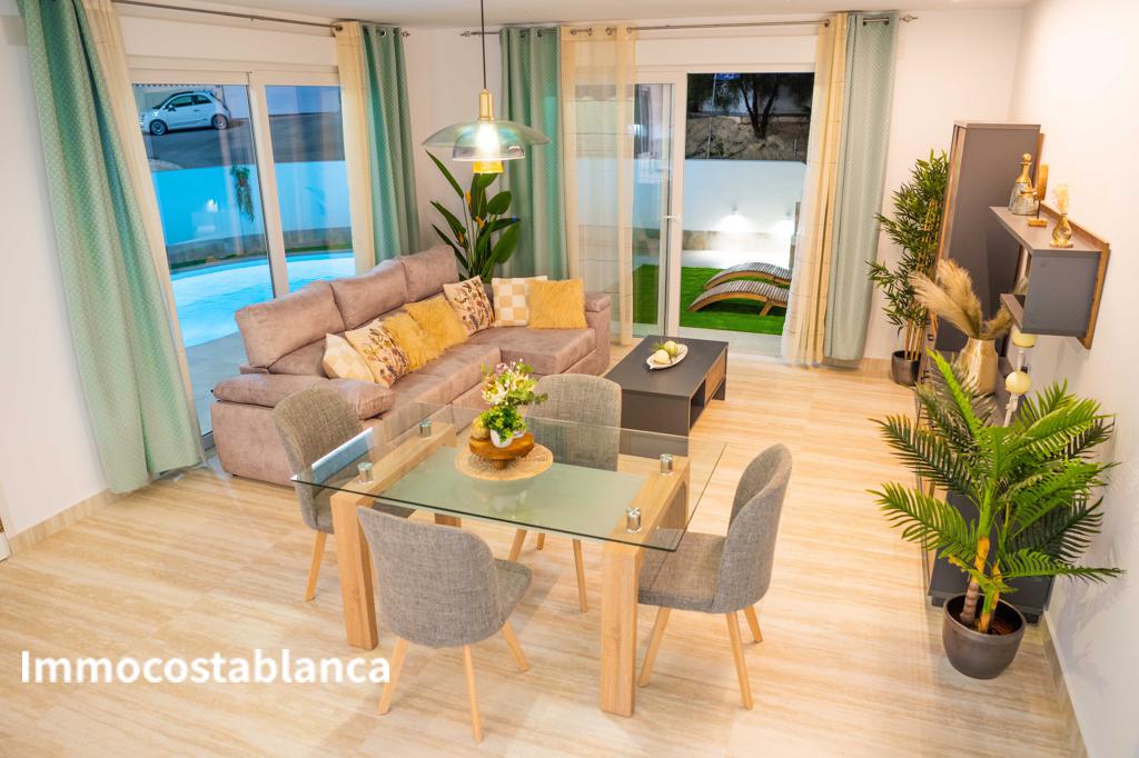 Вилла в Сьюдад-Кесада, 189 м², 450 000 €, фото 7, объявление 73983536