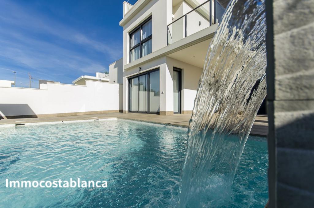 Вилла в Сан-Мигель-де-Салинасе, 135 м², 630 000 €, фото 6, объявление 15159536