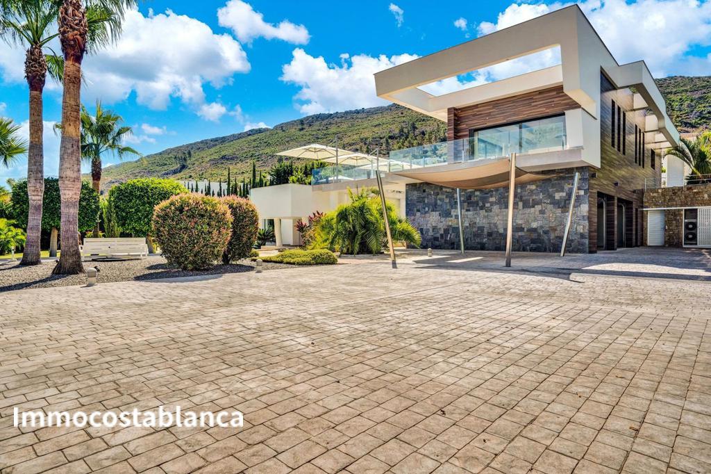 Вилла в Хавеа, 874 м², 3 850 000 €, фото 1, объявление 75479536