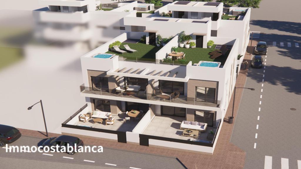 Квартира в Рохалесе, 156 м², 300 000 €, фото 2, объявление 34018816