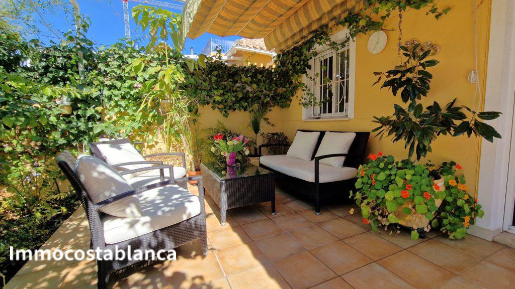 5-комн. таунхаус в Финестрате, 270 м², 375 000 €, фото 2, объявление 70689856