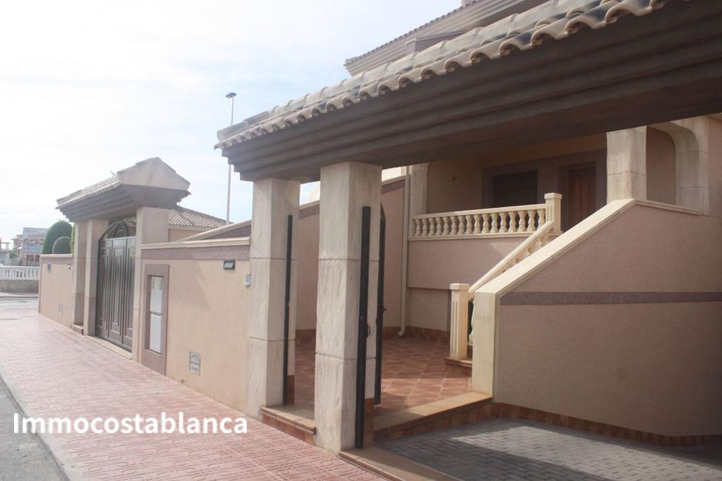 Квартира в Торревьехе, 225 м², 330 000 €, фото 9, объявление 5167536