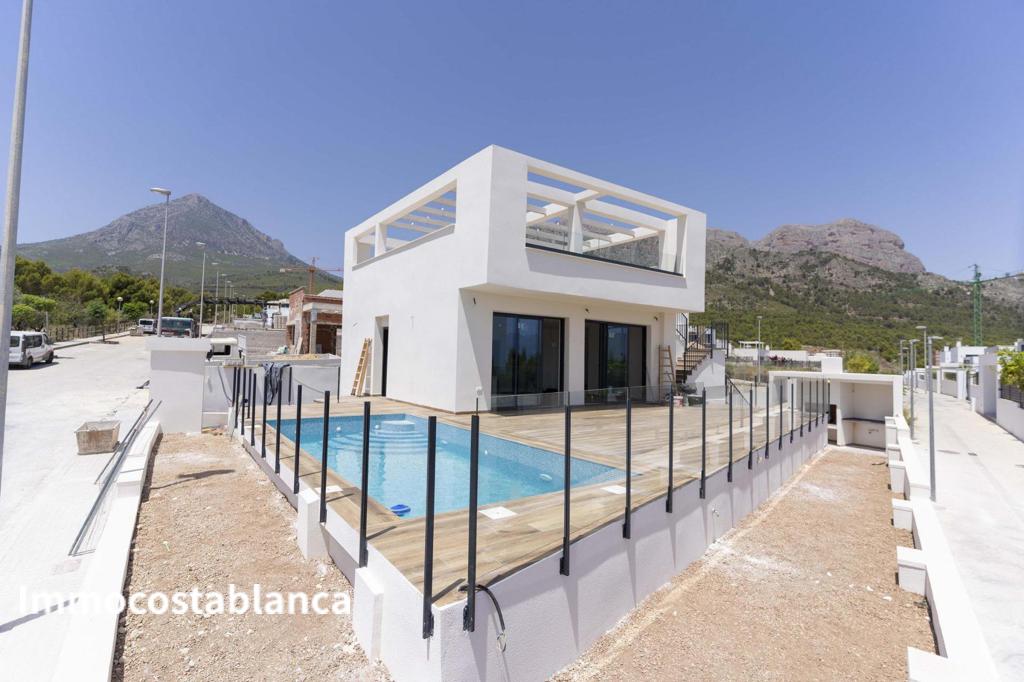 Вилла в Полопе, 150 м², 720 000 €, фото 2, объявление 54447536