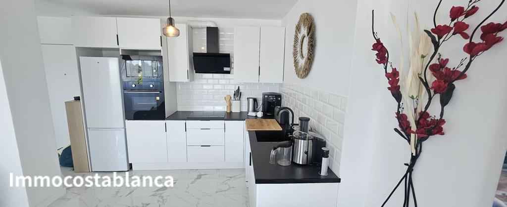 Квартира в Пунта-Прима, 95 м², 275 000 €, фото 7, объявление 66905216