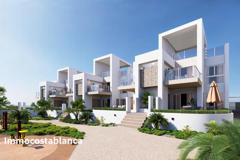 Коттедж в Сьюдад-Кесада, 73 м², 324 000 €, фото 1, объявление 62127536