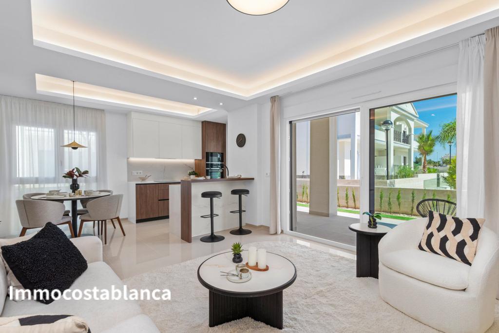 Коттедж в Сьюдад-Кесада, 86 м², 326 000 €, фото 2, объявление 63959536