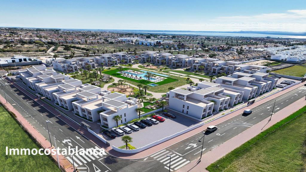 Квартира в Рохалесе, 106 м², 364 000 €, фото 2, объявление 57139616