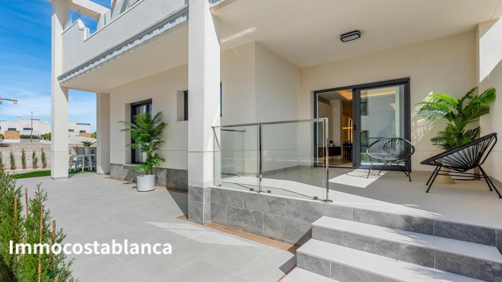 Квартира в Рохалесе, 105 м², 406 000 €, фото 2, объявление 34795616