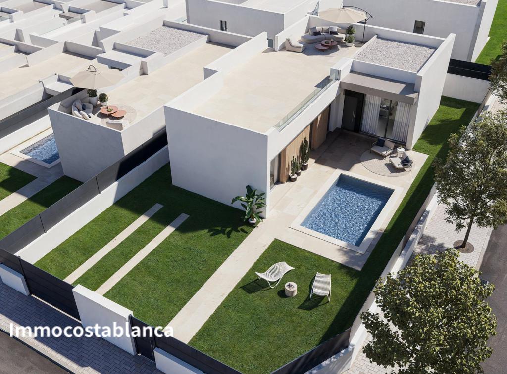 Вилла в Сан-Мигель-де-Салинасе, 107 м², 430 000 €, фото 2, объявление 6767536