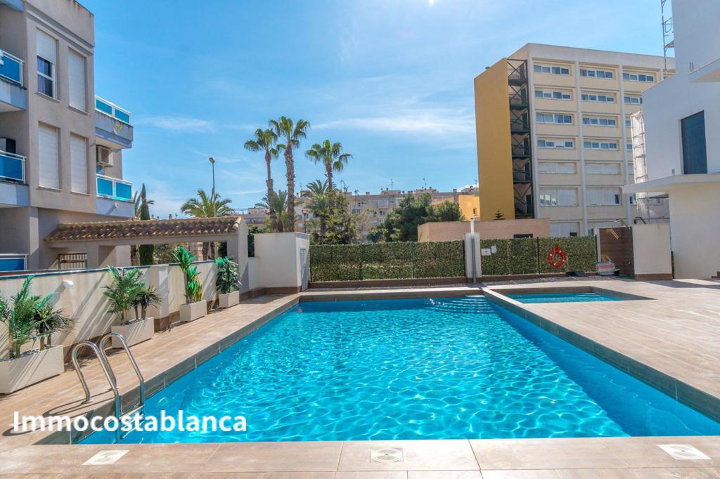 Квартира в Торревьехе, 86 м², 239 000 €, фото 1, объявление 1042016