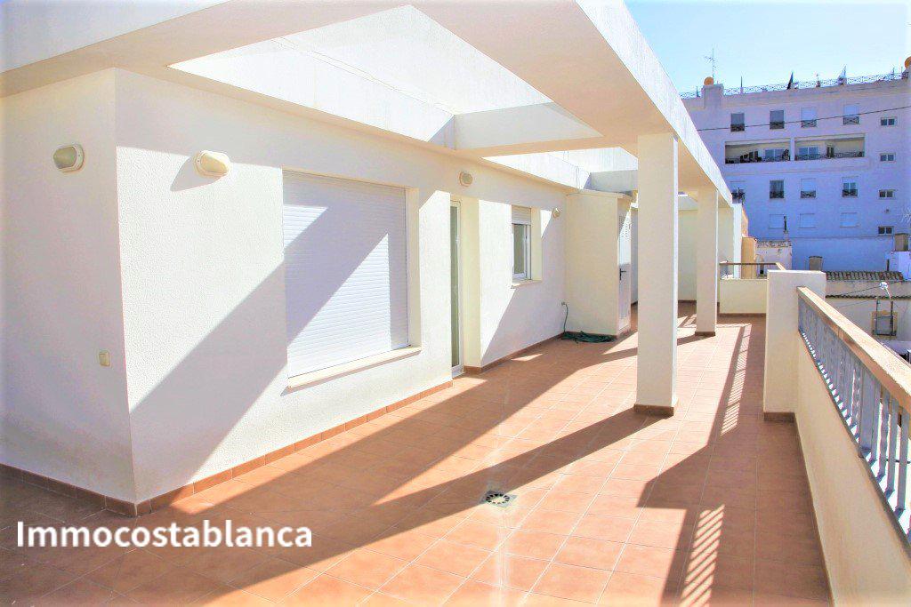Квартира в Кальпе, 167 м², 395 000 €, фото 1, объявление 31017216