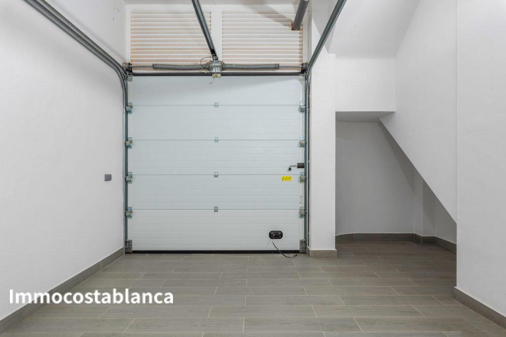 4-комн. таунхаус в Аликанте, 178 м², 279 000 €, фото 1, объявление 23364016