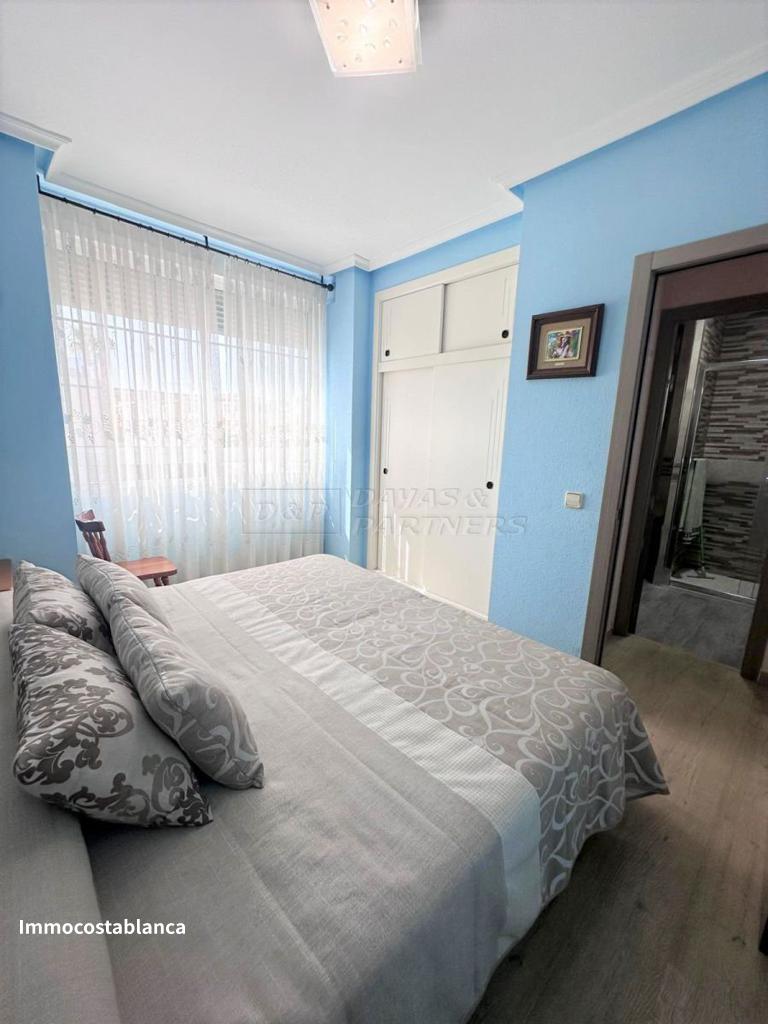 Дом в городе в Торревьехе, 100 м², 190 000 €, фото 5, объявление 1855456