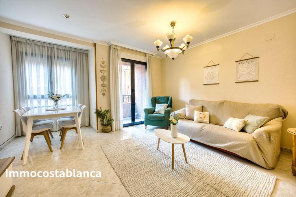 Квартира в Аликанте, 132 м², 296 000 €, фото 2, объявление 65610016