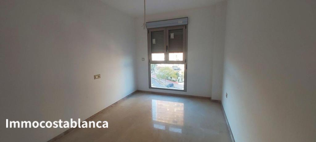 Квартира в Аликанте, 84 м², 250 000 €, фото 10, объявление 40497216