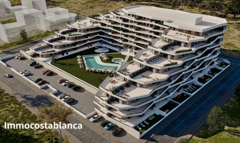Квартира в Сан-Мигель-де-Салинасе, 86 м², 400 000 €, фото 1, объявление 67337216