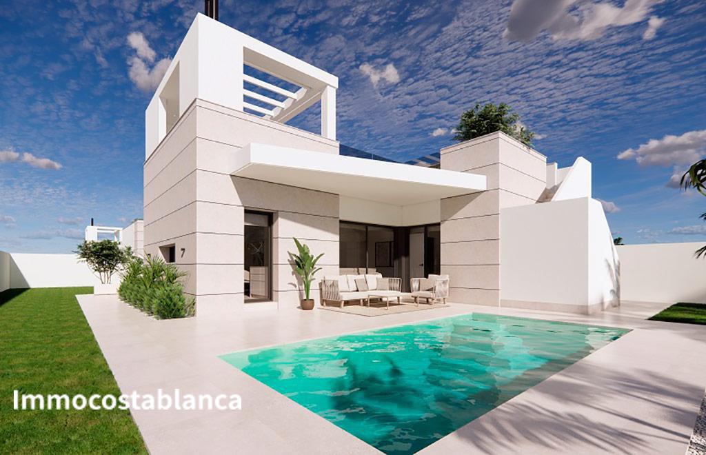 Вилла в Торревьехе, 106 м², 799 000 €, фото 1, объявление 18436416