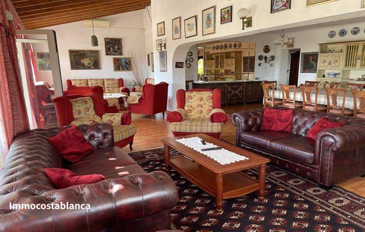 Вилла в Ла-Нусии, 690 000 €, фото 7, объявление 13375456