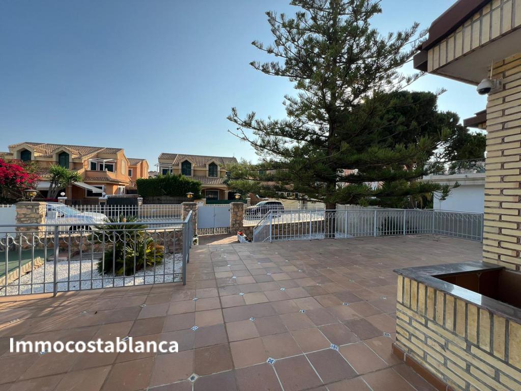 Вилла в Ориуэла Коста, 328 м², 850 000 €, фото 7, объявление 35097216