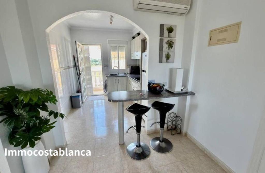 Коттедж в Сьюдад-Кесада, 80 м², 175 000 €, фото 3, объявление 25050016