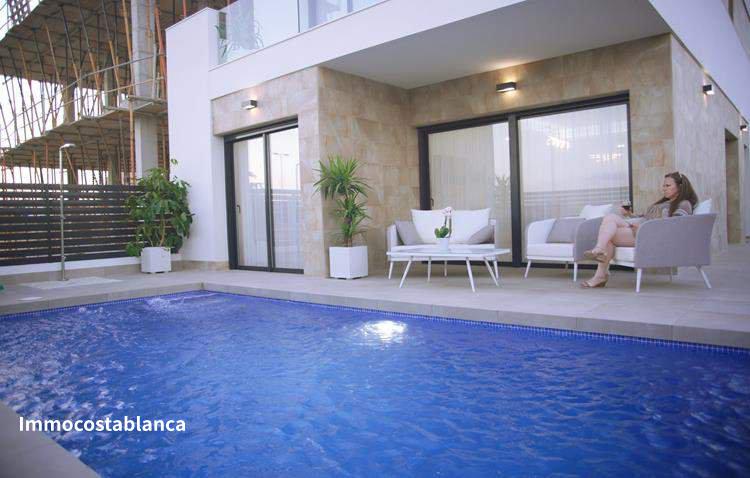 Вилла в Лос-Монтесиносе, 165 м², 390 000 €, фото 2, объявление 53911456