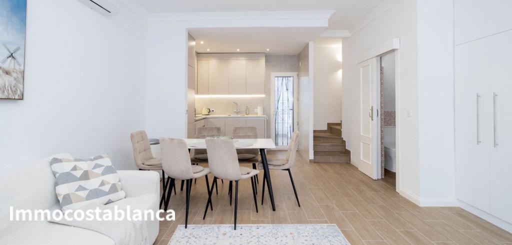 Квартира в Ориуэла Коста, 80 м², 328 000 €, фото 2, объявление 22057216
