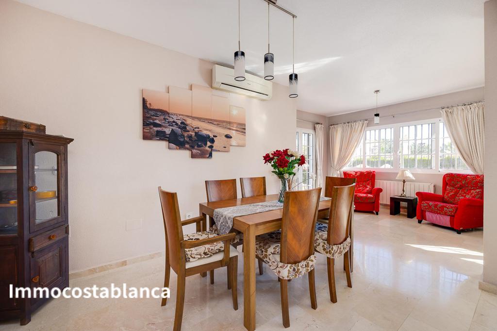 Вилла в Ориуэла Коста, 141 м², 550 000 €, фото 9, объявление 3817216