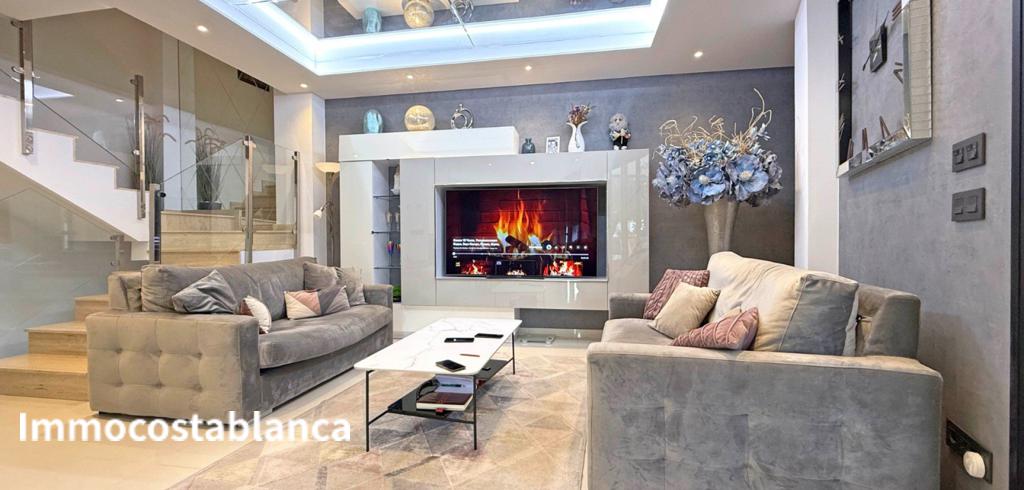 Вилла в Ориуэла Коста, 205 м², 475 000 €, фото 4, объявление 75097216