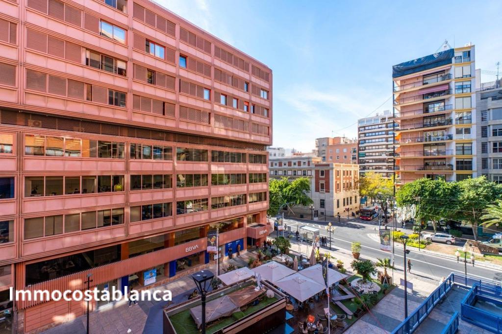 Квартира в Аликанте, 84 м², 339 000 €, фото 2, объявление 73610016