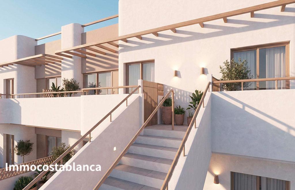 Квартира в Пилар-де-ла-Орададе, 62 м², 300 000 €, фото 2, объявление 66458816