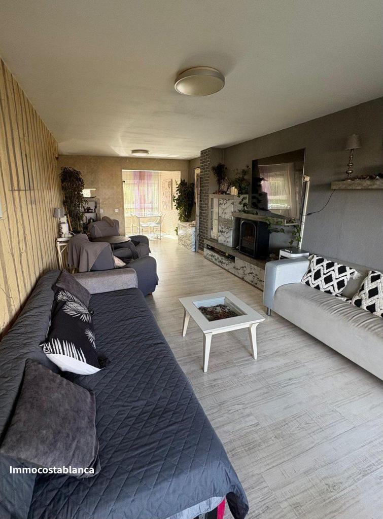 Квартира в Аликанте, 120 м², 210 000 €, фото 3, объявление 44977216