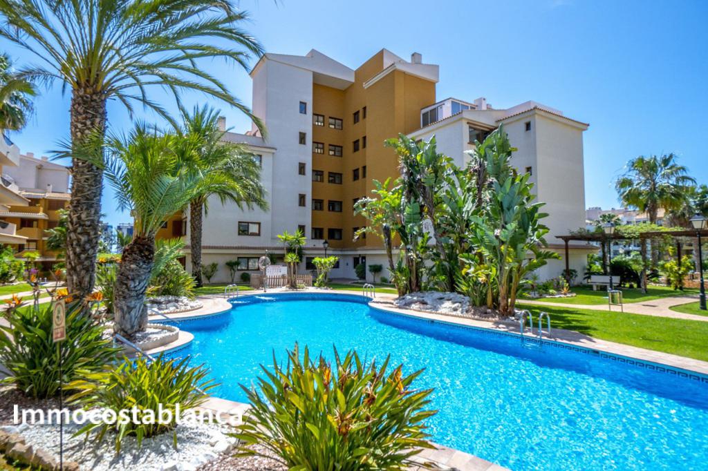 Квартира в Деэса де Кампоамор, 128 м², 285 000 €, фото 1, объявление 7875376