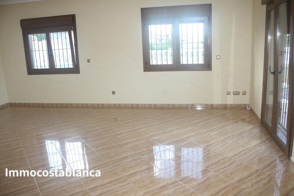 Вилла в Торревьехе, 319 м², 550 000 €, фото 10, объявление 18135536