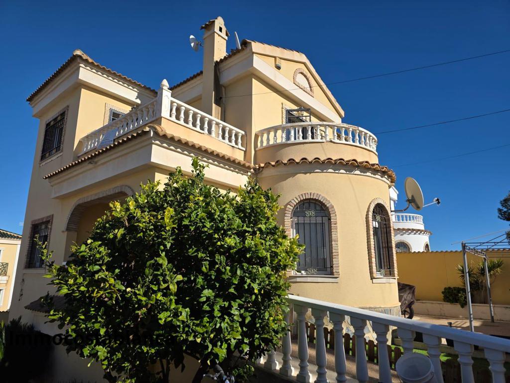 Вилла в Ориуэла Коста, 153 м², 350 000 €, фото 6, объявление 71017216