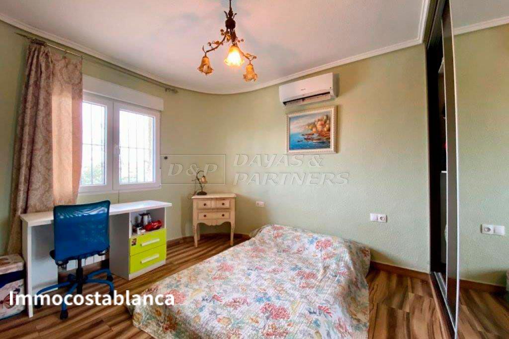 Вилла в Торревьехе, 329 м², 450 000 €, фото 7, объявление 71549856