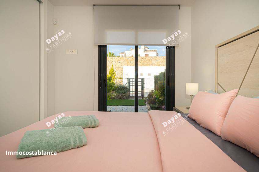 Квартира в Деэса де Кампоамор, 100 м², 250 000 €, фото 1, объявление 61832176