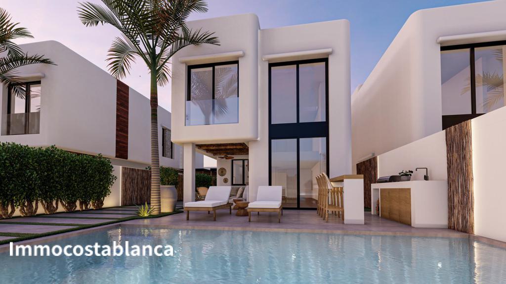 Вилла в Эль Альбире, 203 м², 875 000 €, фото 10, объявление 25983456