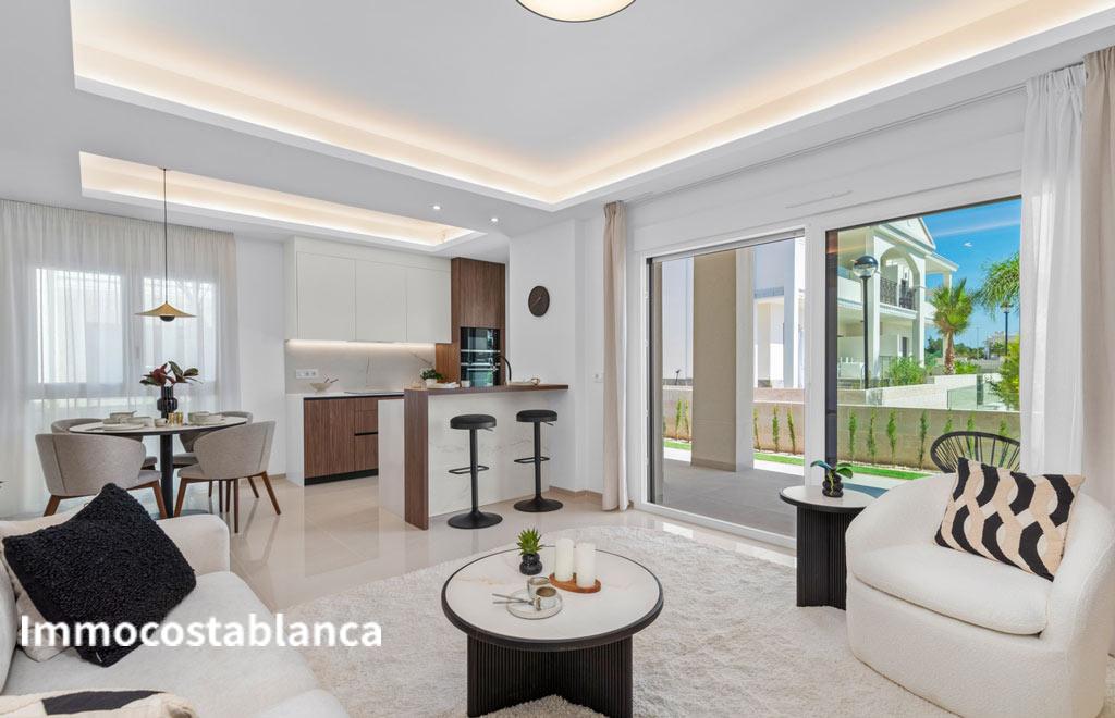 Квартира в Рохалесе, 108 м², 384 000 €, фото 2, объявление 7857216