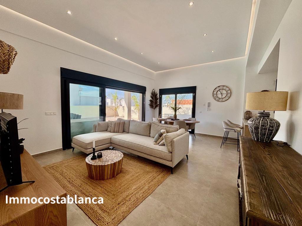 Вилла в Сьюдад-Кесада, 120 м², 479 000 €, фото 9, объявление 65111536